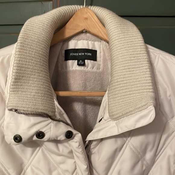 ❄️Jones of New York coat with hood❄️ - Picture 2 of 13